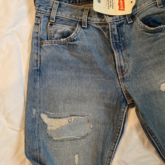 NWT Levi’s 505 Cropped Patched Jeans 27 - Picture 2 of 7